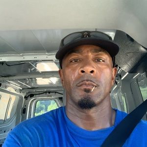 Meet your Posher, Ray